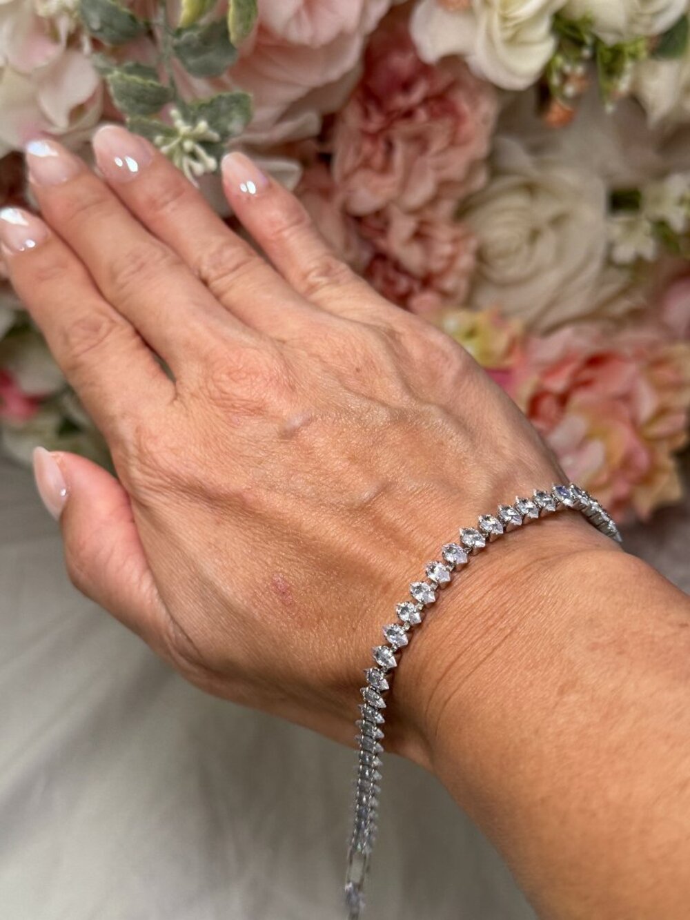 White Gold Plated Cubic Zirconia Bracelet Diamond Shape Tennis  CZ Jewelry